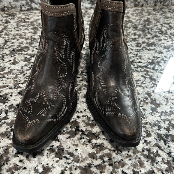 Myra Emmie Faye Stitched Ankle Boot Sz 7 - Picture 5 of 16